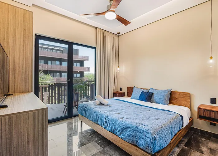 Walk To 1br 4 Guests Kids Area Office