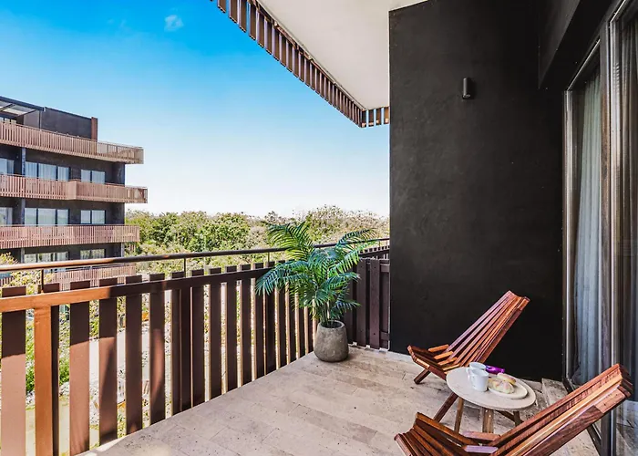 Walk To 1br 4 Guests Kids Area Office Apartment *